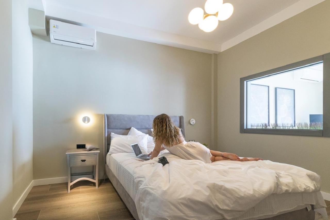 Apartment Iconic Salonica Seafront *
